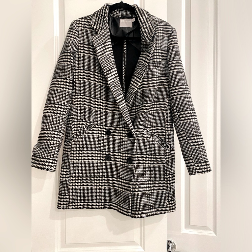 ASOS black and white coat, US 4